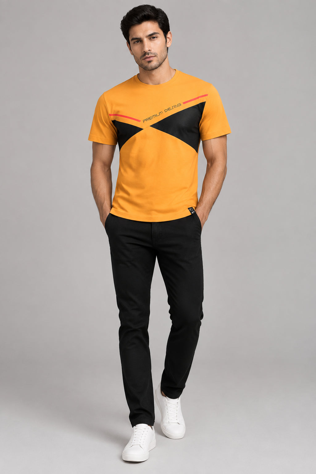 Camiseta blanca de manga corta para hombre confeccionada en algodón