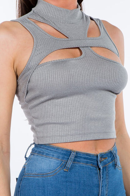 CROP TOP IN BLACK