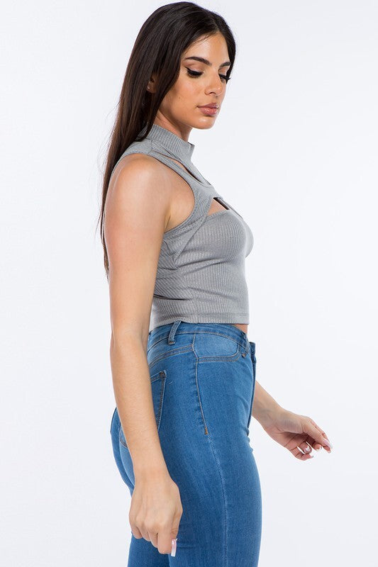 CROP TOP IN BLACK