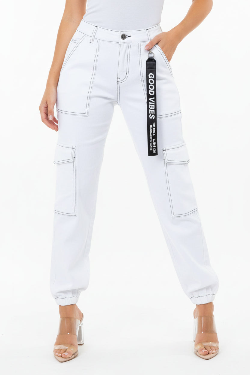 PANTALONES JOGGER CARGO DE CINTURA ALTA EN BLANCO