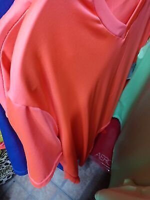 Two pieces different Color