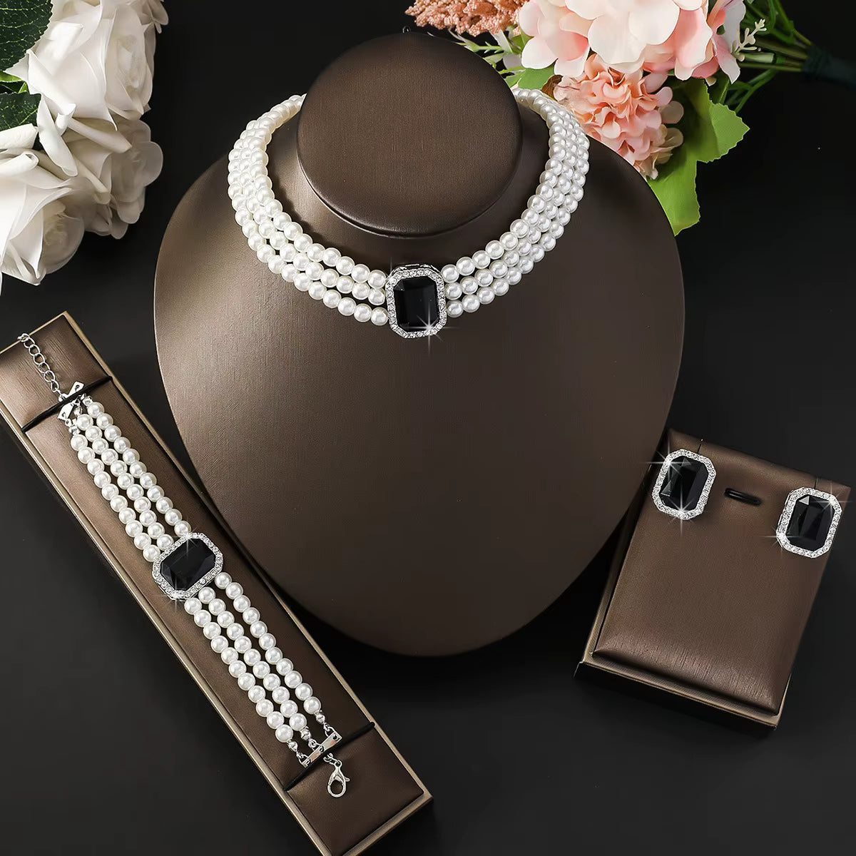 European and American style pearl necklace, bracelet, and earring set, wholesale accessories