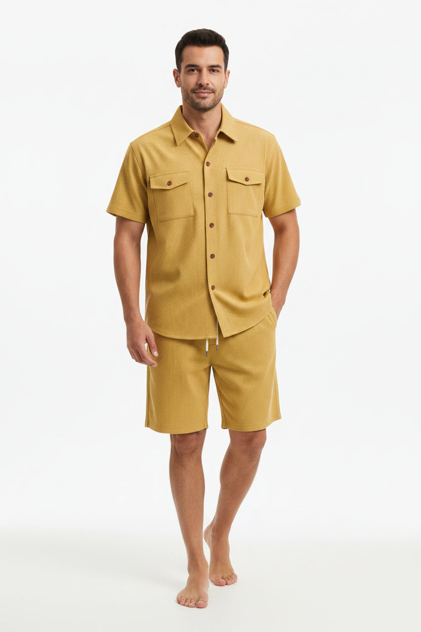 Polyester Men's Short-sleeved Shirt and Shorts Set