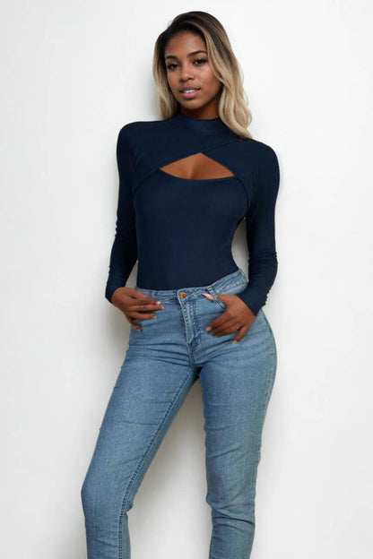 Front Cutout Long Sleeve Bodysuit: White / M