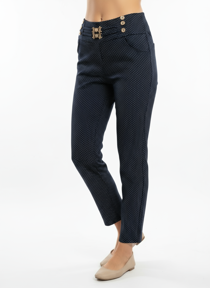 Pantalones azul marino con puntos en modelo - versión más clara
