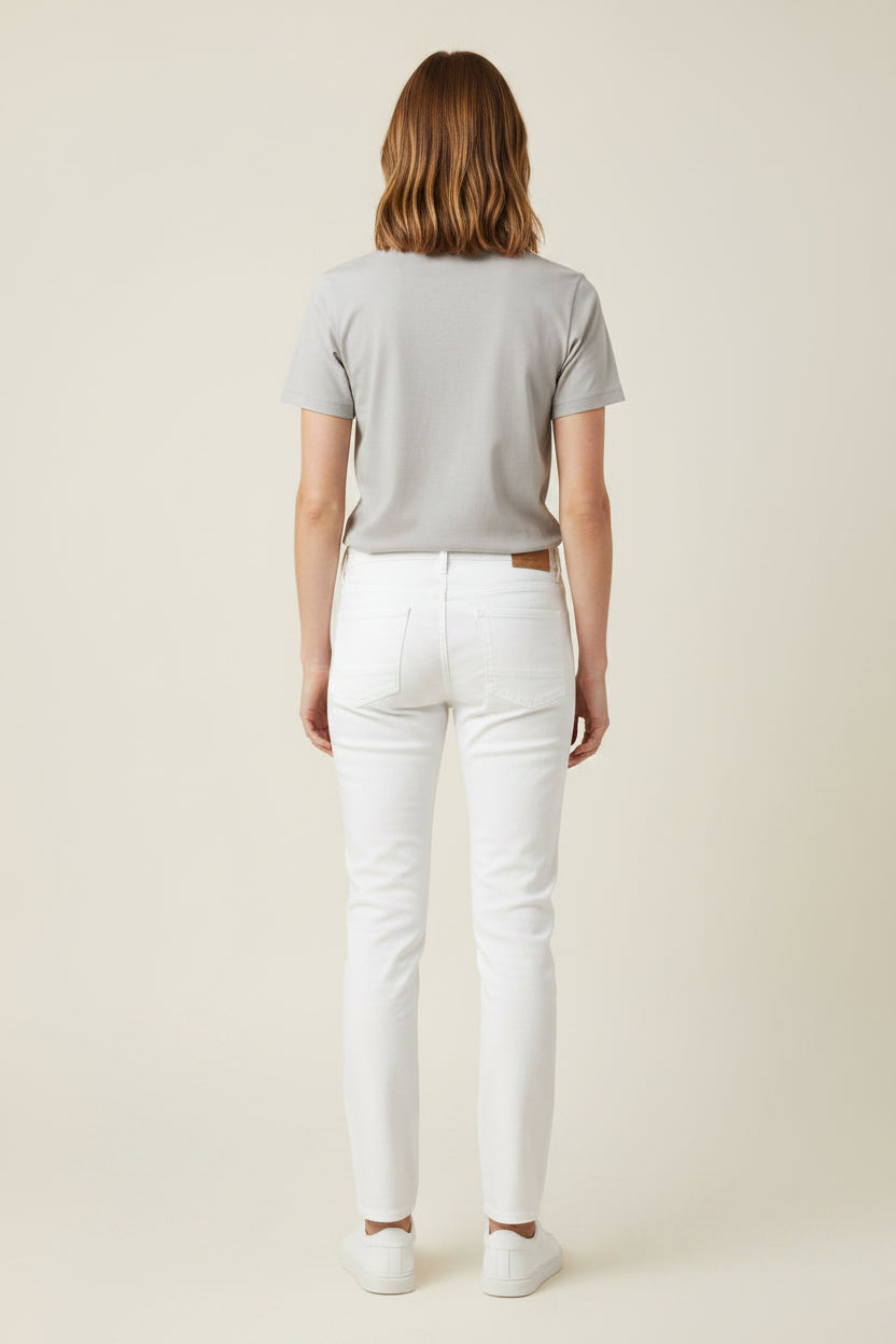 White jeans Occasions