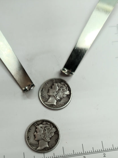 PAREJA RARA - 2x 1943 Mercury Dimes - 90% Silver - Identical Die Chip Error LIBERTY