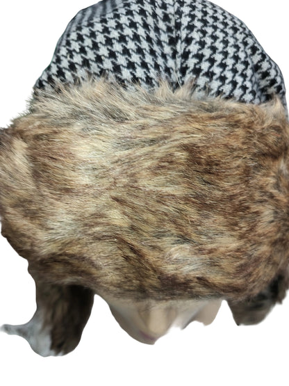 Carbon hat for winter