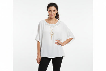 Blusa color con collar
