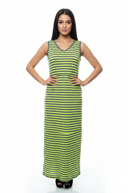 Hermoso vestido para el verano en raya