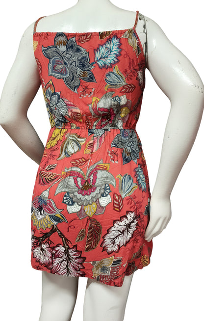 Dress, casual.