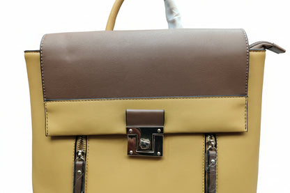 Color amarillo mostaza con Brown