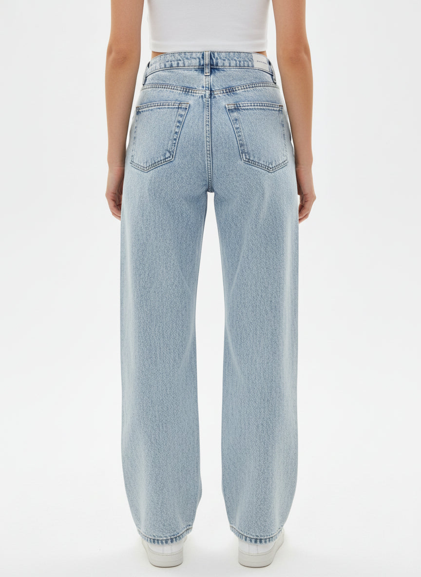 Cargo jeans.
