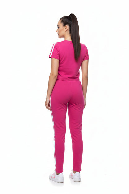 Conjunto de dos piezas color sólido con raya a los lados