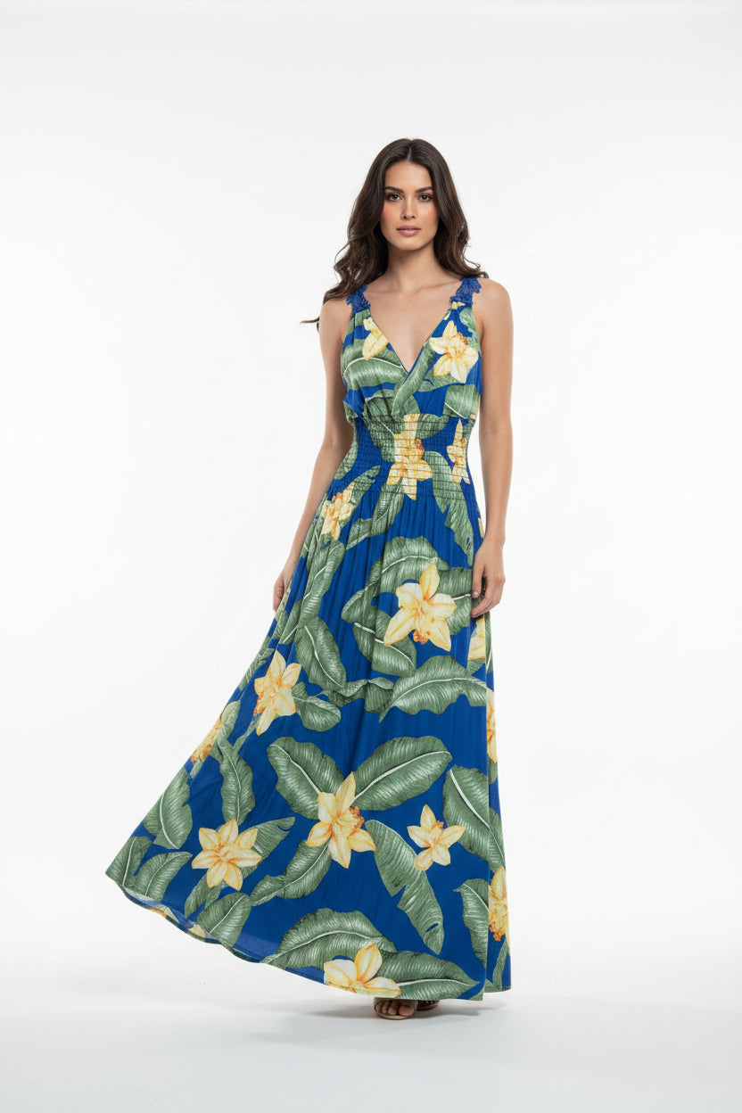 Vestido floreado con diseño en encajes