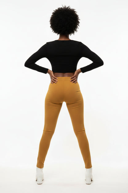 Pantalón casual amarillo mostaza
