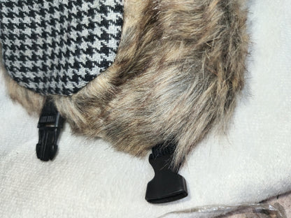 Carbon hat for winter