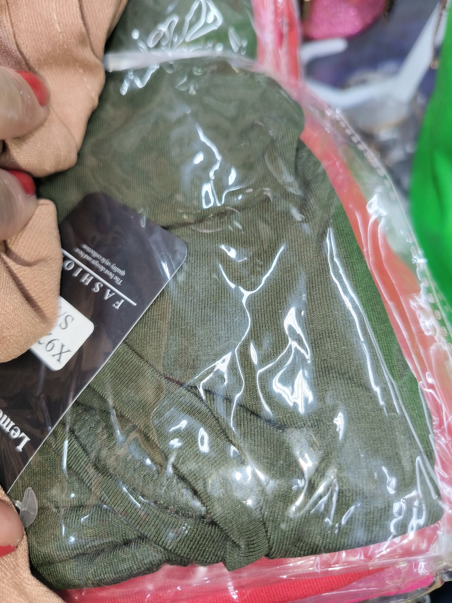 Conjunto de dos piezas color sólido con raya a los lados