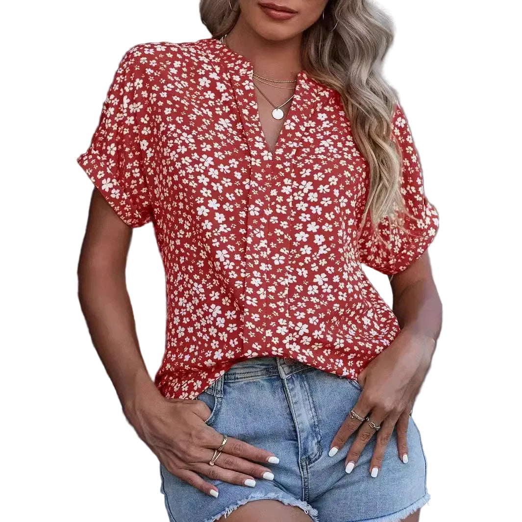 Camisa casual Camisa floral pequeña de manga corta con cuello en V plisada